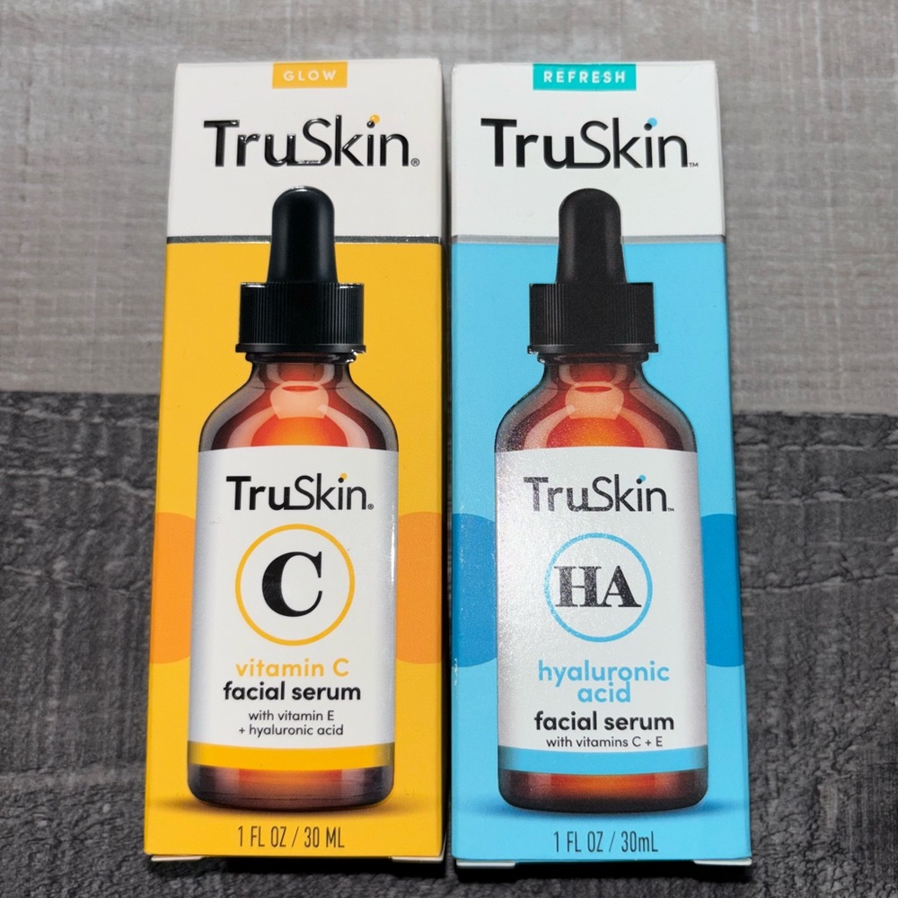 🦋NEW Skin Hyaluronic Acid and vitamin C Facial Serum